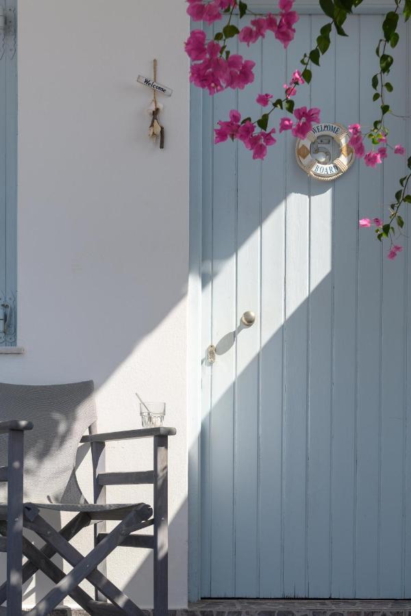 Κalamitsi Rooms & Apartments Kimolos Exterior photo