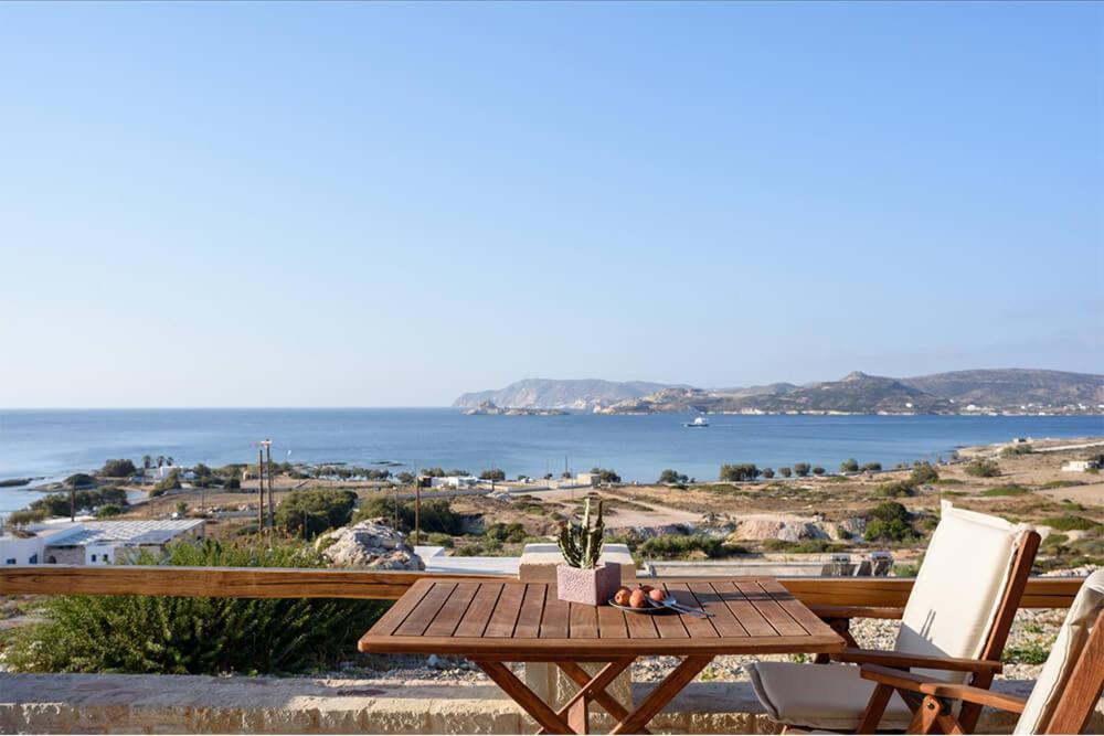 Κalamitsi Rooms & Apartments Kimolos Exterior photo